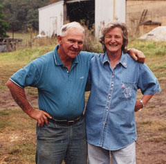Reg & Jenny Franks - your hosts at Franks Breakaway Farmstay accommodation, Mudgee-Rylstone